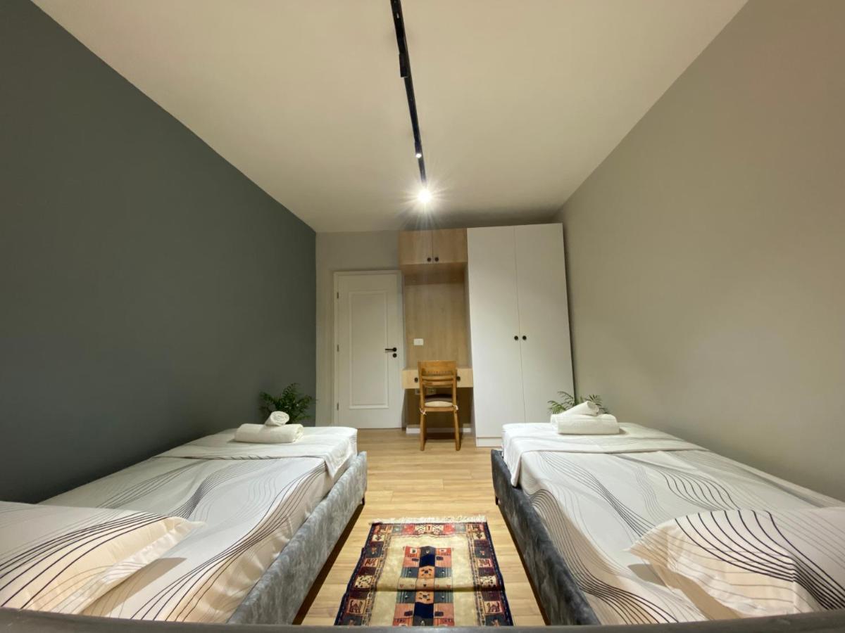 Apartamento Lucas Downtown Tirana Exterior foto