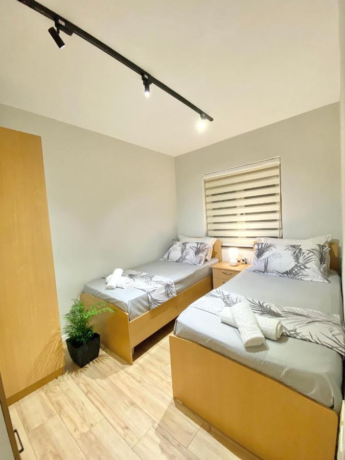 Apartamento Lucas Downtown Tirana Exterior foto